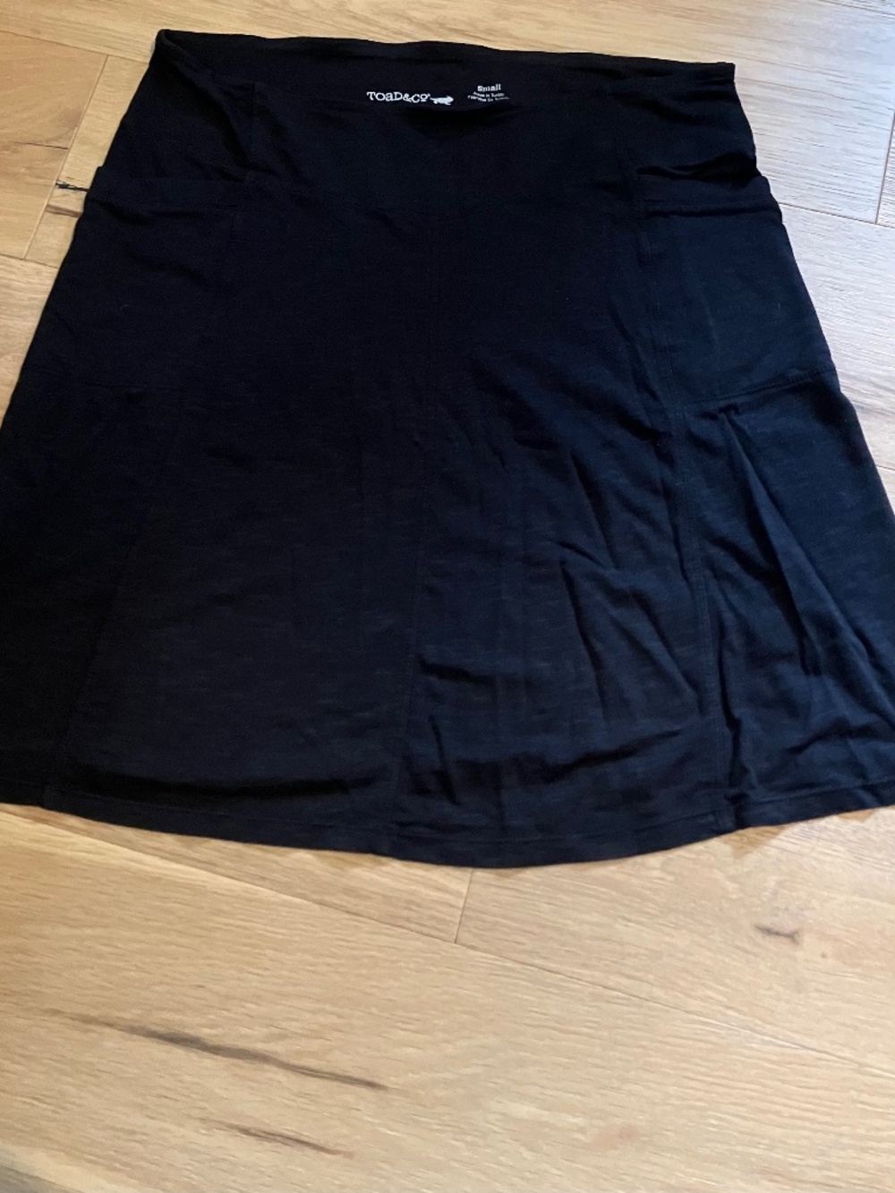 Toad&Co Minimalist Black Knit Activewear Small